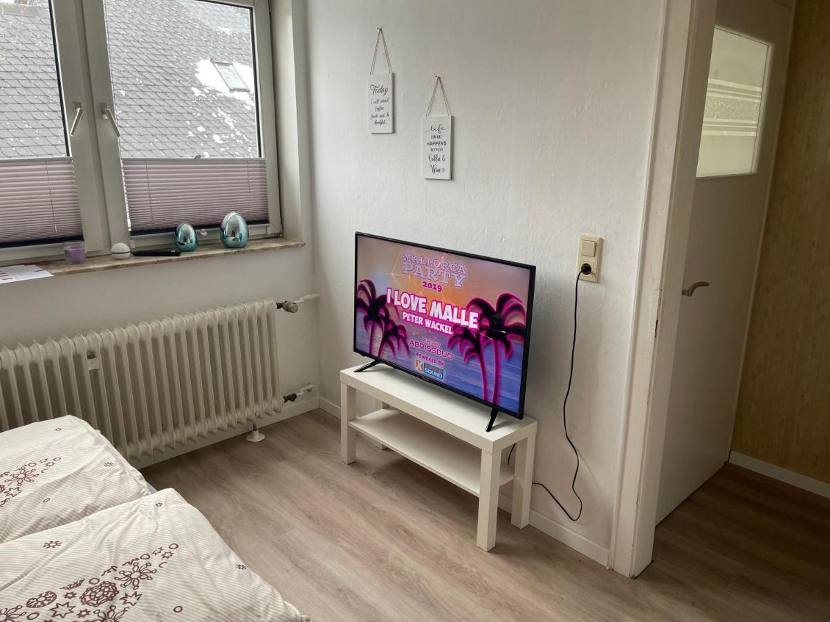 Monteurzimmer Zimmer + Wc 빌링겐 외부 사진