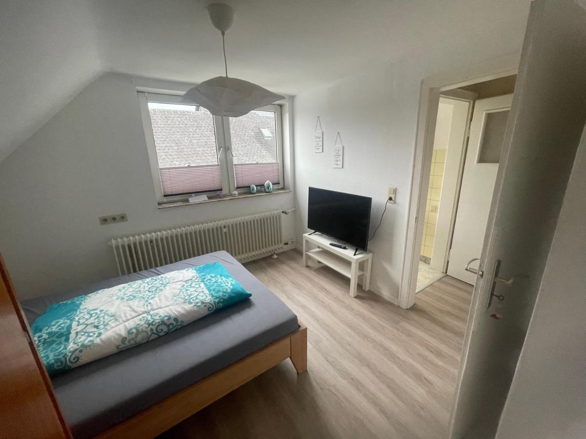 Monteurzimmer Zimmer + Wc 빌링겐 외부 사진
